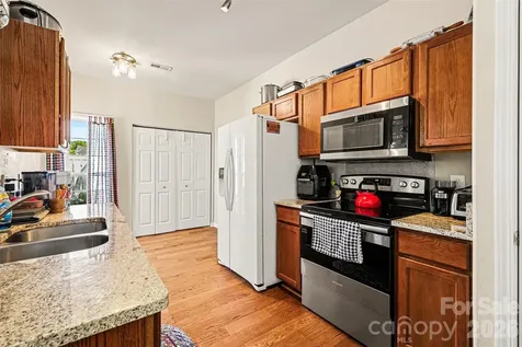 6219 Tyrel Lane Harrisburg NC 28075