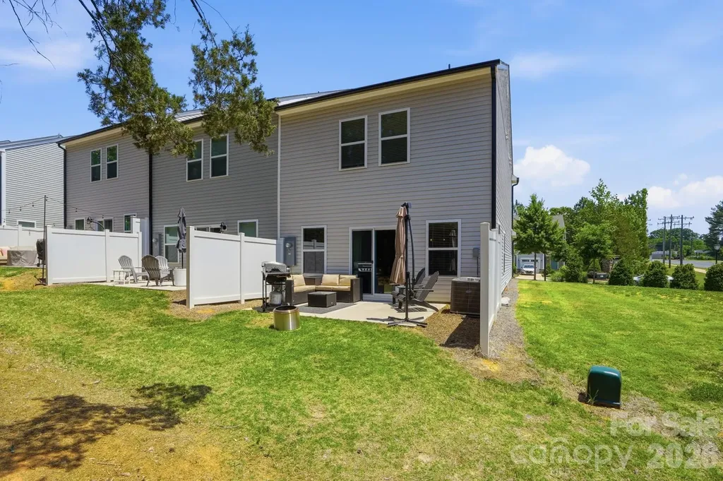 12005 Basking Drive Charlotte NC 28214