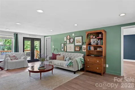 142 Pioneer Road Harmony NC 28634