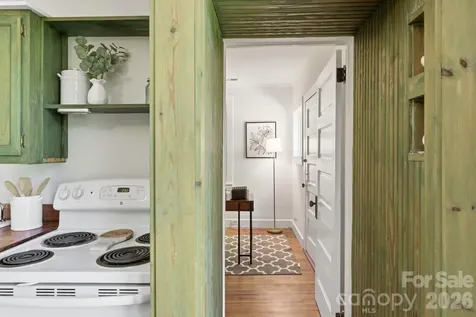 86 Annandale Avenue Asheville NC 28801