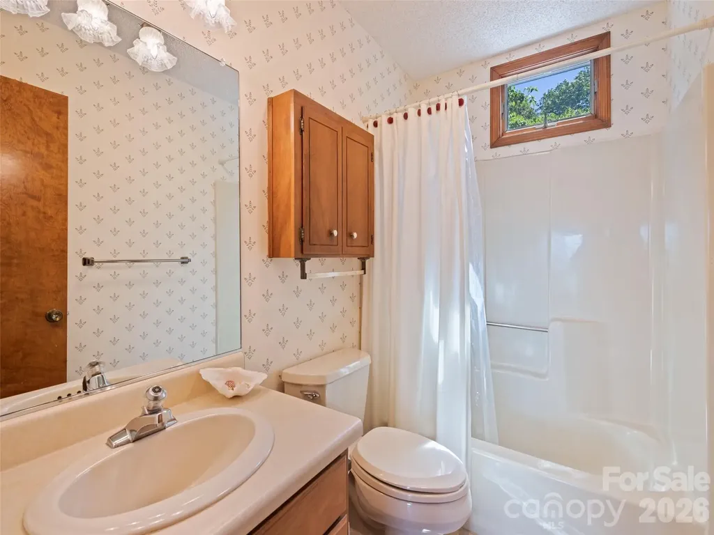 600 Brandywine Road Waynesville NC 28786