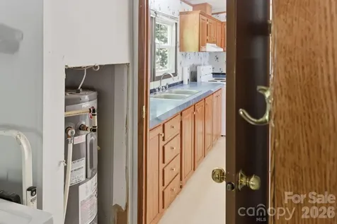 25 Glenn Lance Lane Fairview NC 28730
