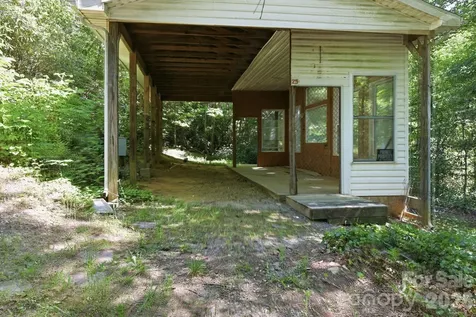 25 Glenn Lance Lane Fairview NC 28730