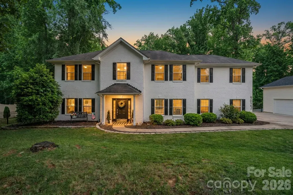 9027 Leah Meadow Lane Charlotte NC 28227