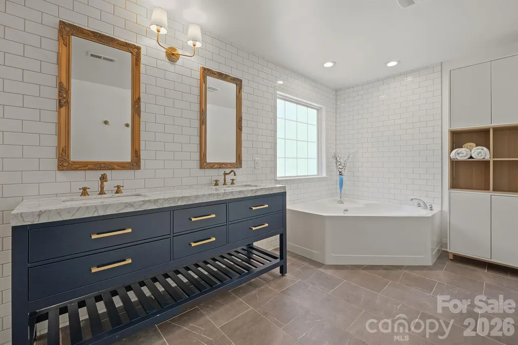 9027 Leah Meadow Lane Charlotte NC 28227