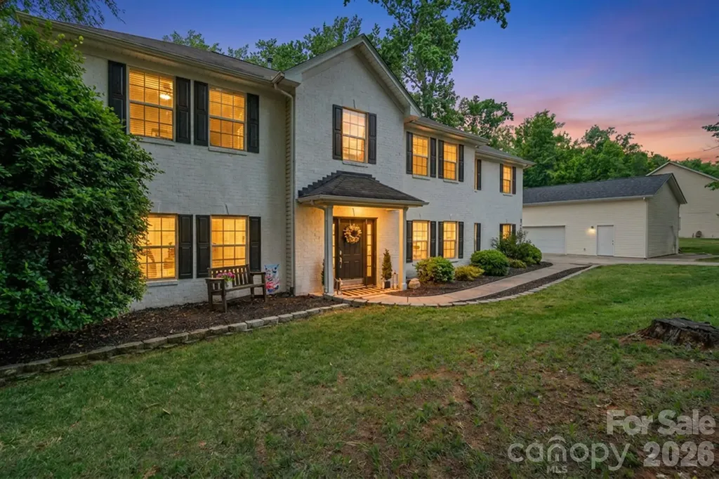 9027 Leah Meadow Lane Charlotte NC 28227