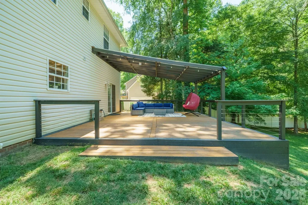 9027 Leah Meadow Lane Charlotte NC 28227