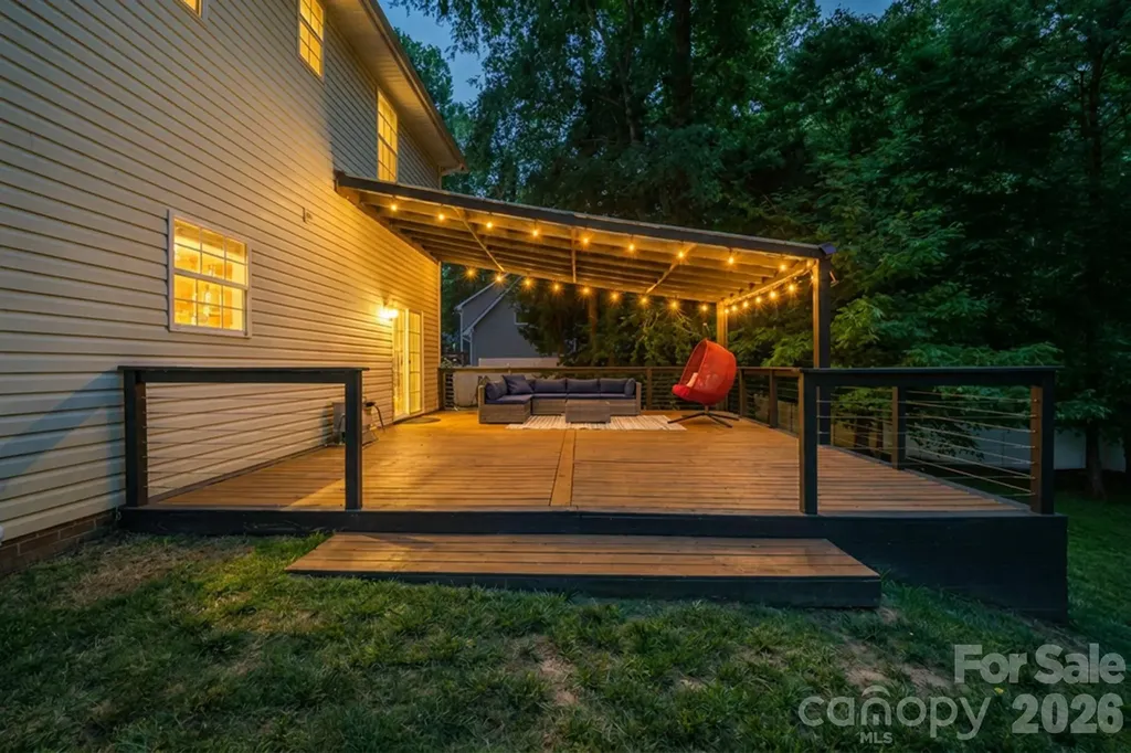 9027 Leah Meadow Lane Charlotte NC 28227
