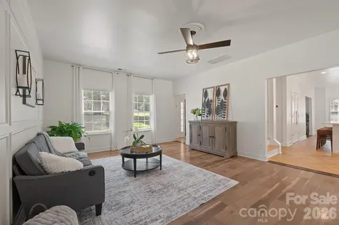 9027 Leah Meadow Lane Charlotte NC 28227