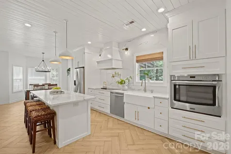 9027 Leah Meadow Lane Charlotte NC 28227