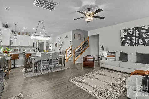 7172 Indigo Way Denver NC 28037