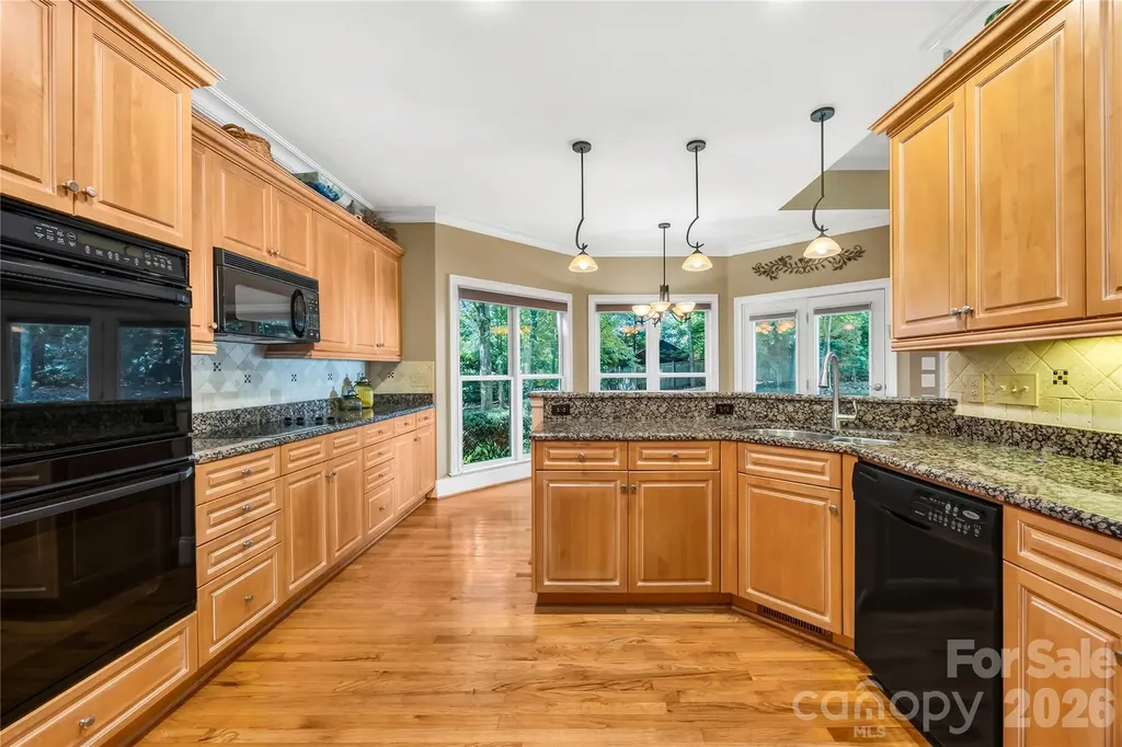138 Woodstream Circle Mooresville NC 28117