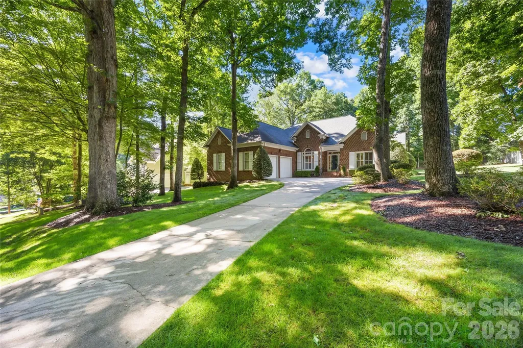 138 Woodstream Circle Mooresville NC 28117
