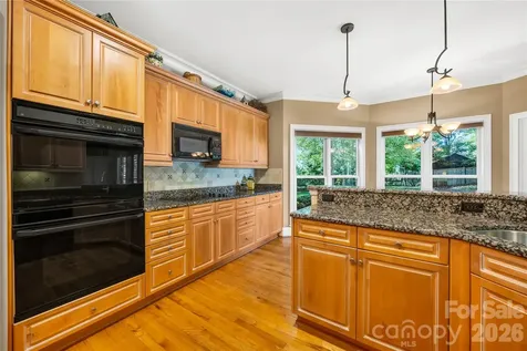 138 Woodstream Circle Mooresville NC 28117