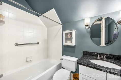 138 Woodstream Circle Mooresville NC 28117
