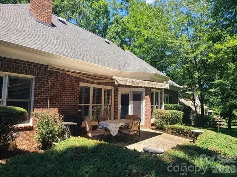 138 Woodstream Circle Mooresville NC 28117