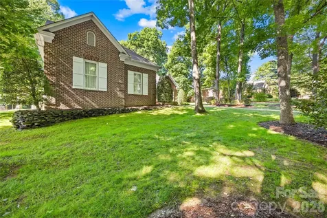 138 Woodstream Circle Mooresville NC 28117