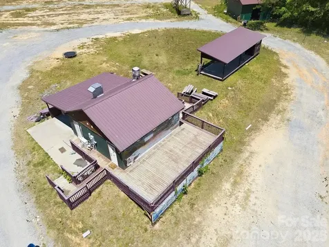 5373 Green River Cove Road Saluda NC 28773