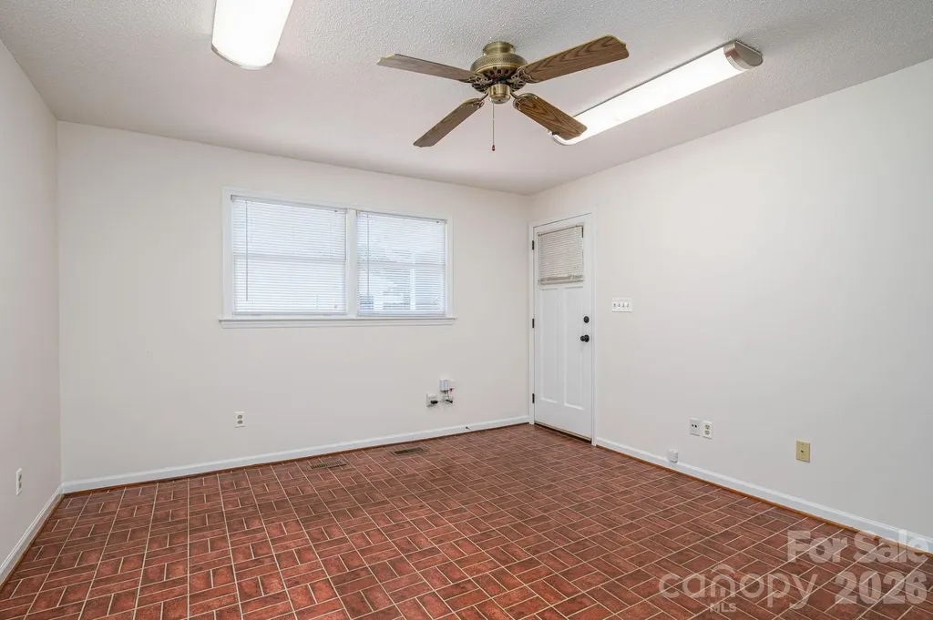 1920 Echo Lane Gastonia NC 28052