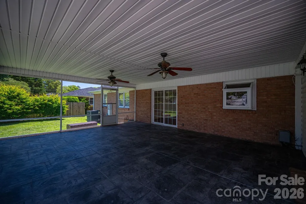 1920 Echo Lane Gastonia NC 28052