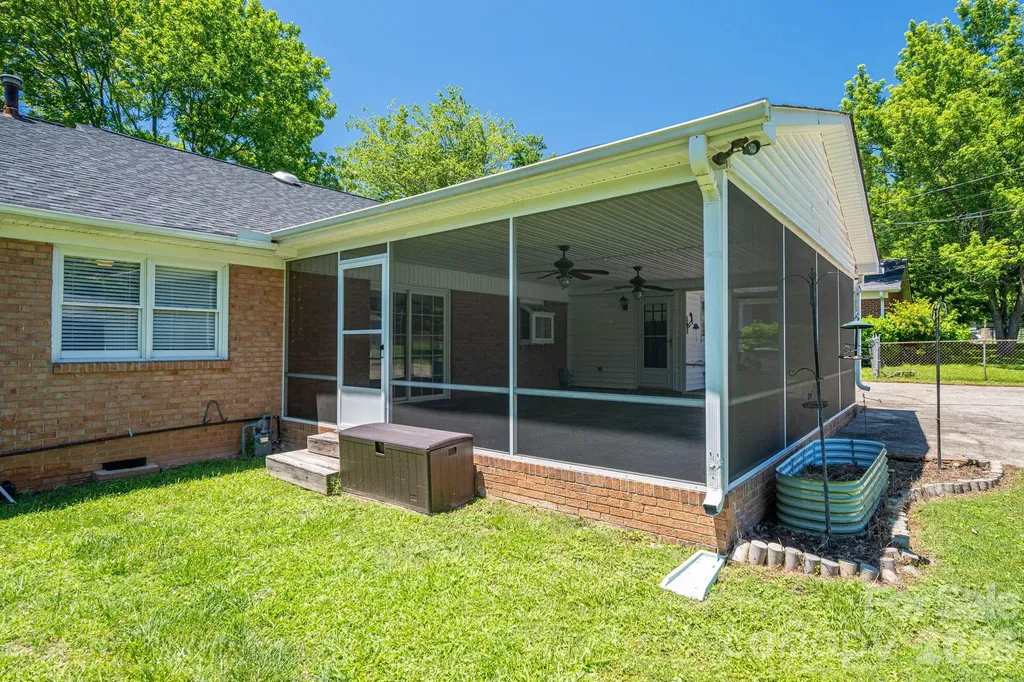1920 Echo Lane Gastonia NC 28052
