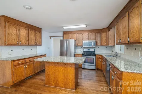 1920 Echo Lane Gastonia NC 28052
