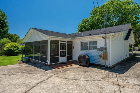 1920 Echo Lane Gastonia NC 28052