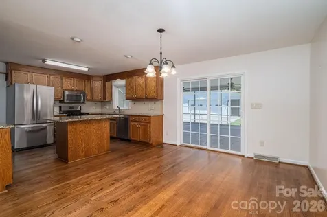1920 Echo Lane Gastonia NC 28052