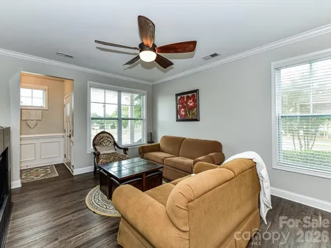 905 Pennington Drive Lancaster SC 29720