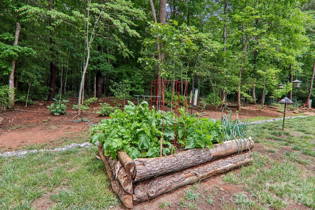 3131 Richard Street Morganton NC 28655