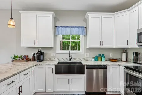 3131 Richard Street Morganton NC 28655