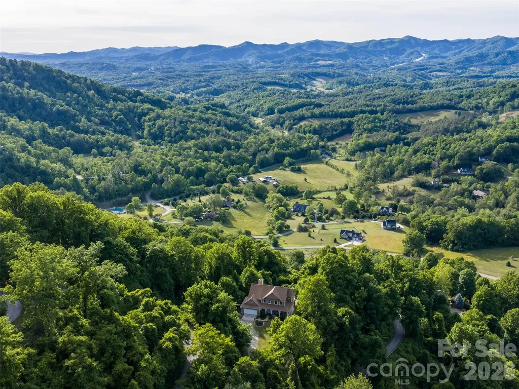 350 Vista Point Drive Weaverville NC 28787