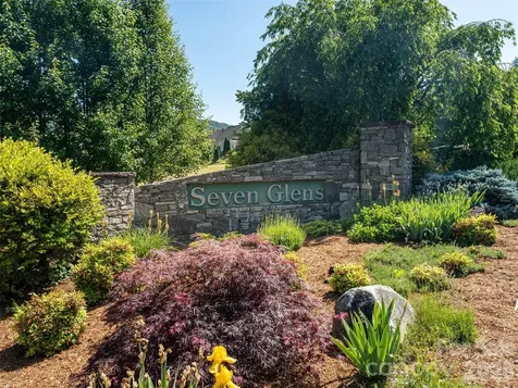 350 Vista Point Drive Weaverville NC 28787
