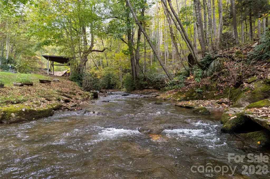 214 Chin Tree Road Sylva NC 28779