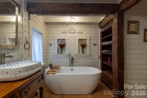 214 Chin Tree Road Sylva NC 28779