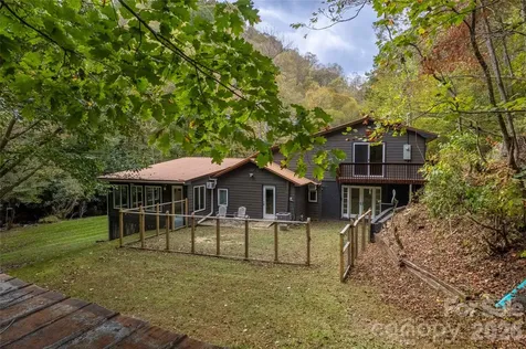 214 Chin Tree Road Sylva NC 28779