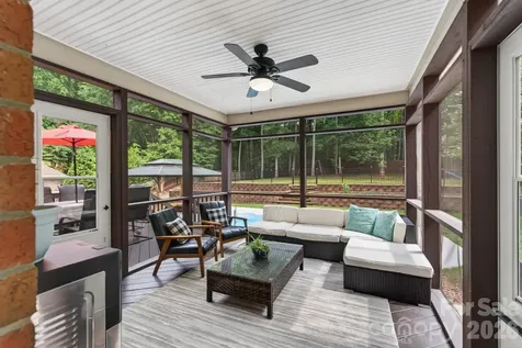 4618 Water Oak Drive Lake Wylie SC 29710