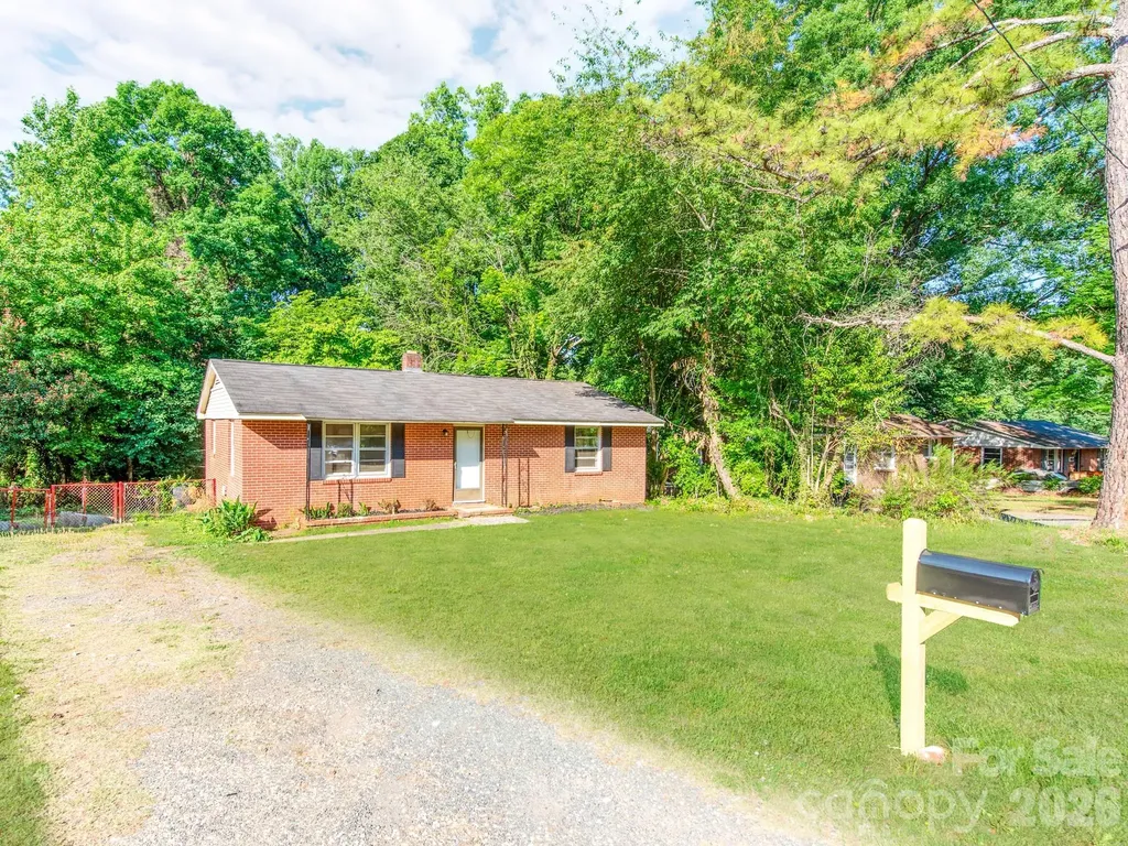 814 Wilbrown Circle Charlotte NC 28217