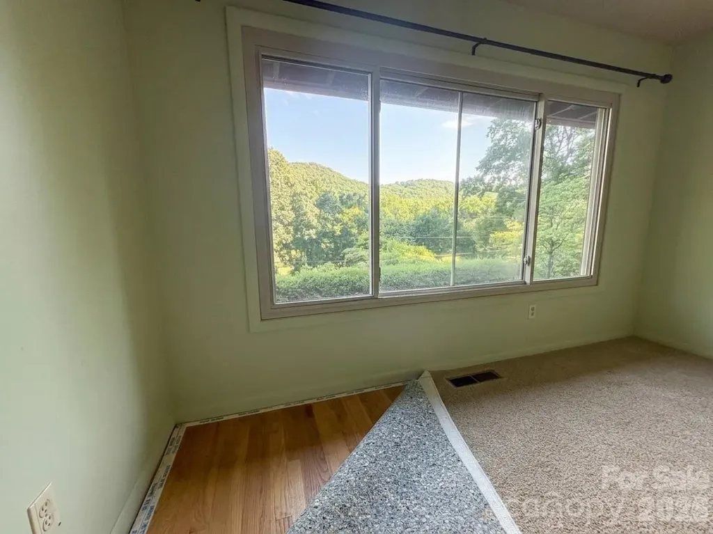 506 Country Club Road Tryon NC 28782