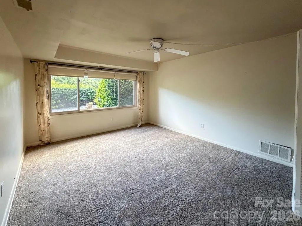 506 Country Club Road Tryon NC 28782