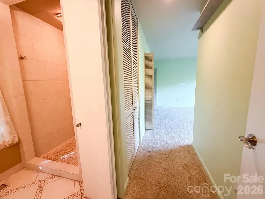 506 Country Club Road Tryon NC 28782