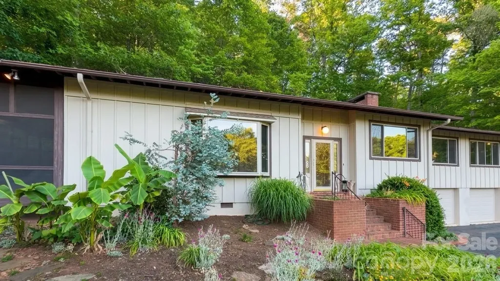 506 Country Club Road Tryon NC 28782