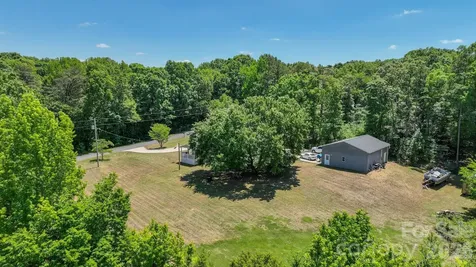 6423 Old Kennedy Ford Road Marshville NC 28103