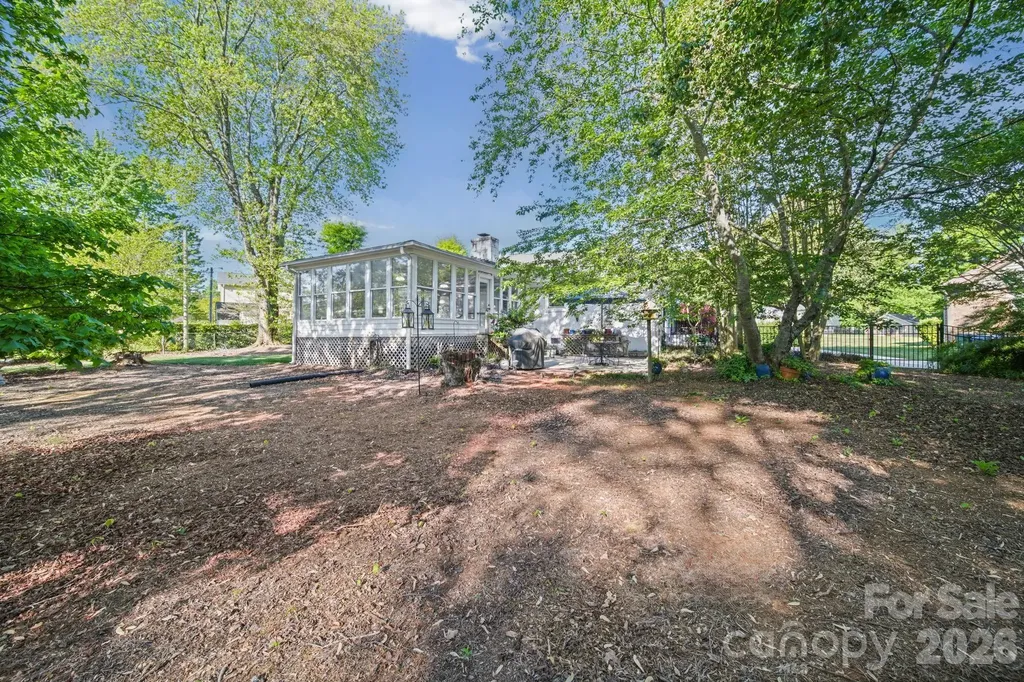 13539 Four Oaks Lane Matthews NC 28105