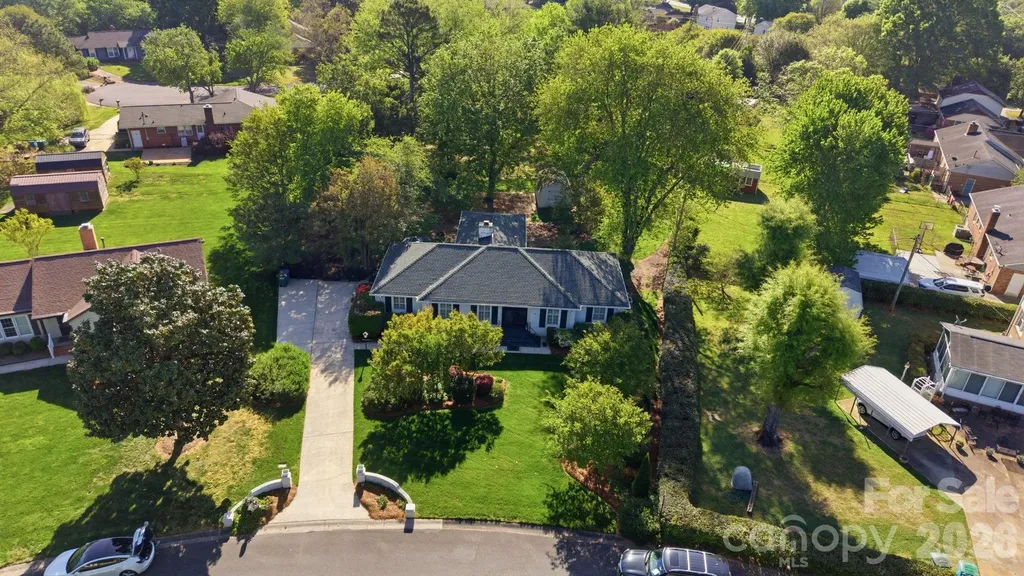 13539 Four Oaks Lane Matthews NC 28105