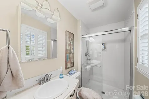 13539 Four Oaks Lane Matthews NC 28105
