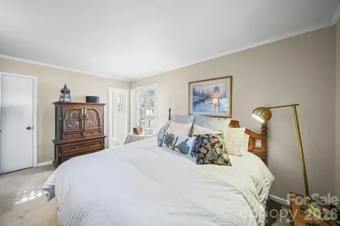 13539 Four Oaks Lane Matthews NC 28105
