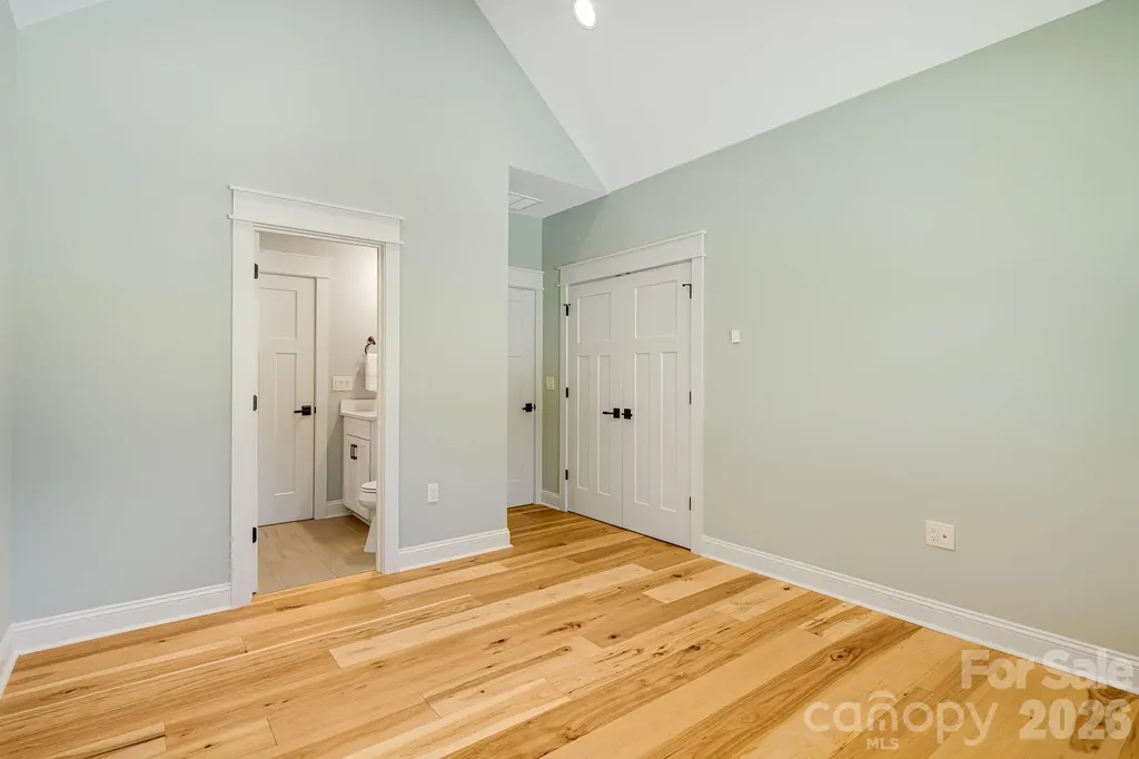 30 Shipman Parkway Flat Rock NC 28731