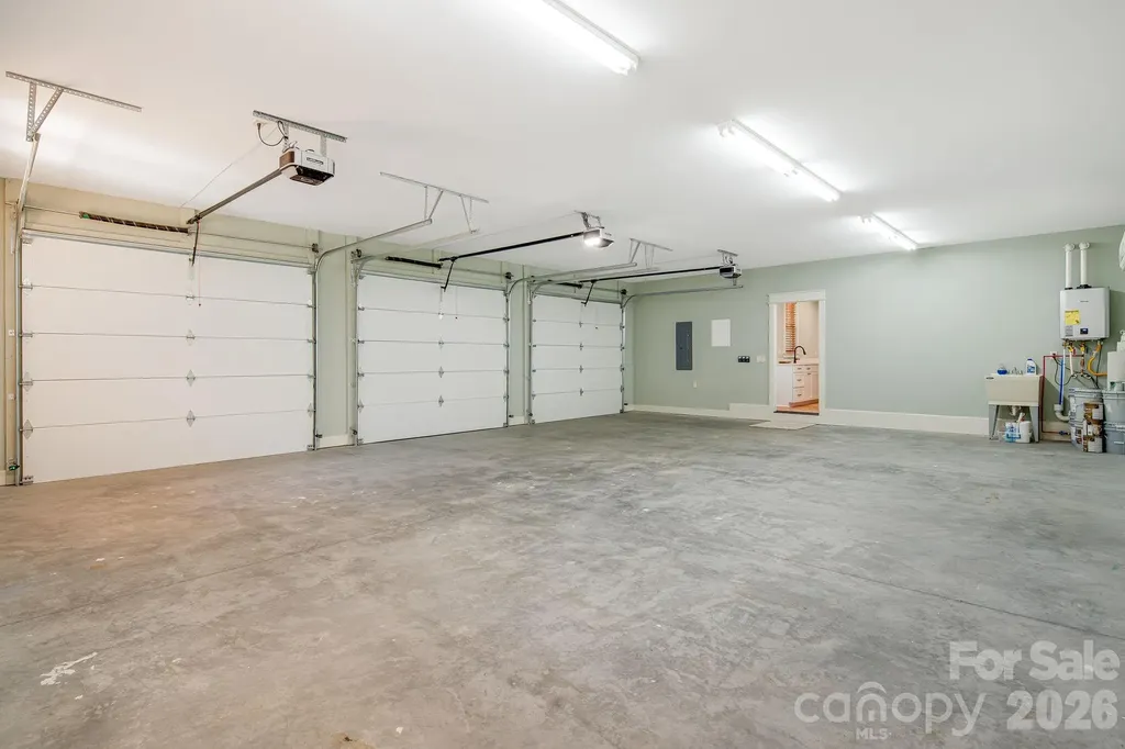 30 Shipman Parkway Flat Rock NC 28731