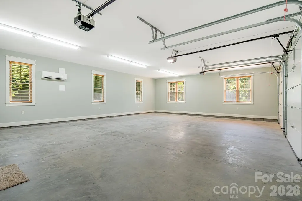 30 Shipman Parkway Flat Rock NC 28731